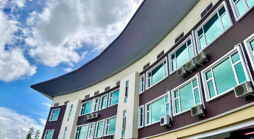 D Arc Hotel Kota Kinabalu Esterno foto