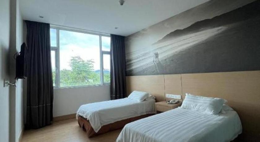D Arc Hotel Kota Kinabalu Esterno foto