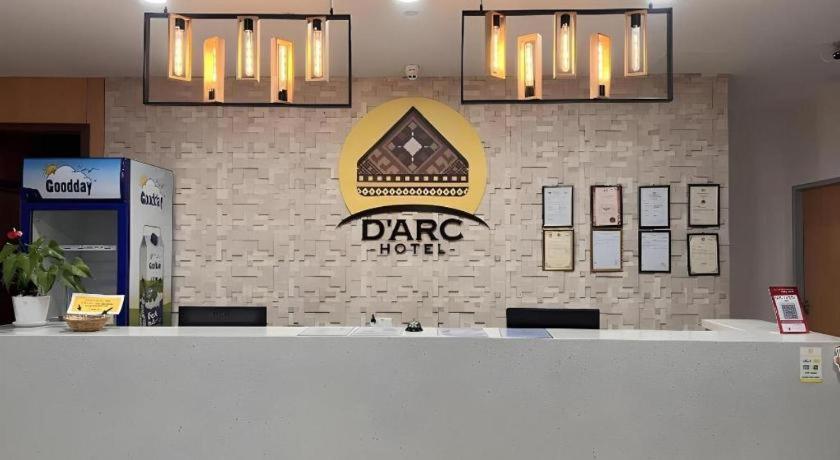 D Arc Hotel Kota Kinabalu Esterno foto